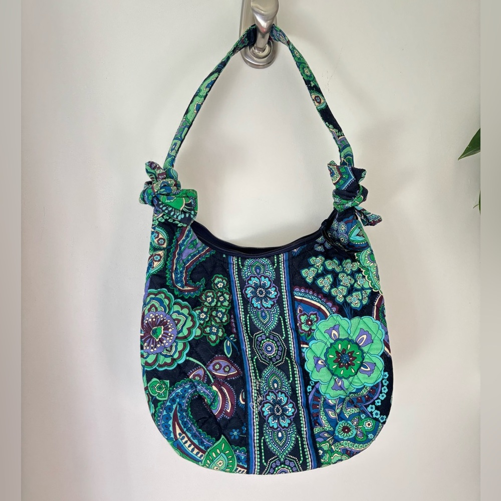 Vera Bradley Knot Just a Clutch Shoulder Bag – Peacock Print (Retired)